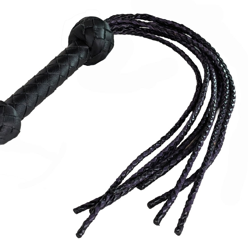 cat o nine tails flogger